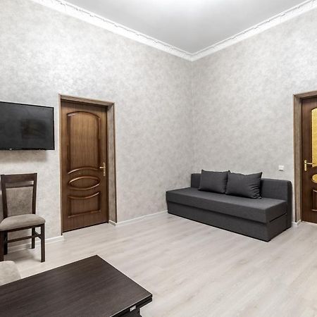 Art Balabana Apartment Lviv Luaran gambar